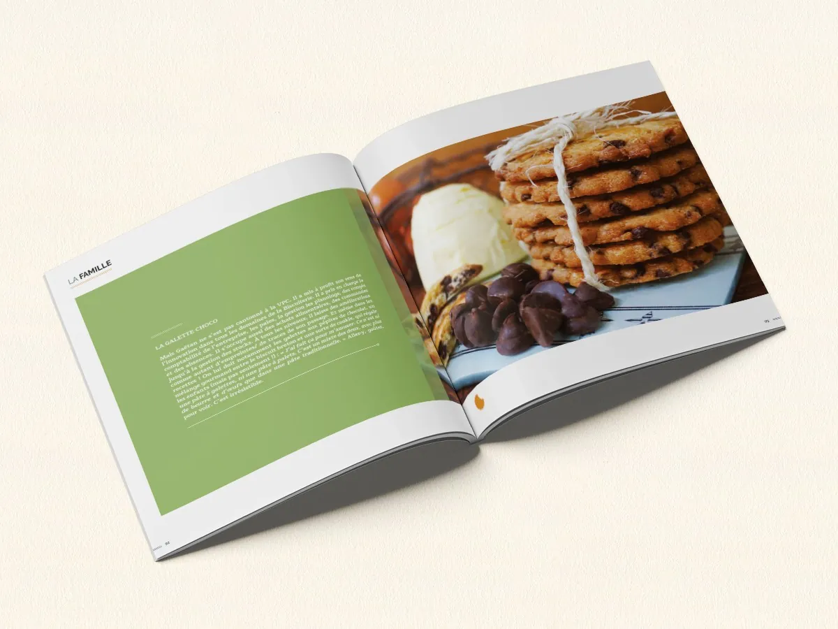 Double page 3 du livre La Biscuiterie